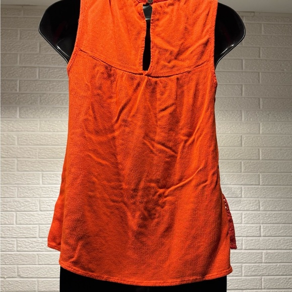 Jolt Vibrant Orange Lace Tank Top - Picture 2 of 3